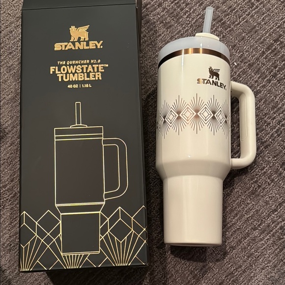 Stanley FlowState Tumbler - Cream Art Deco - Picture 1 of 5